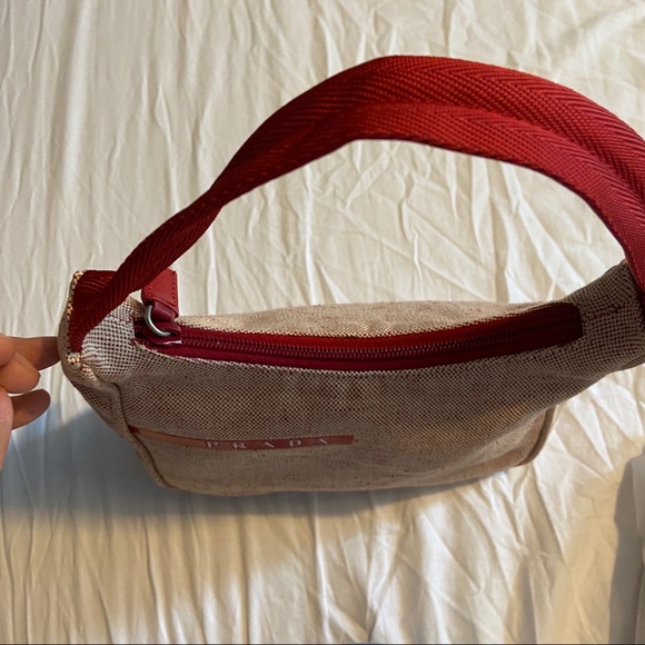 Prada hobo - Picture 4 of 5